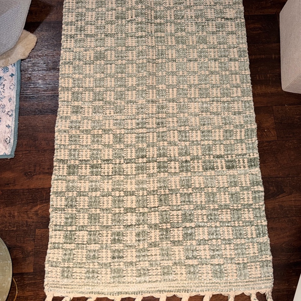 Green blue and Cream geometric Woven Rug 2x3